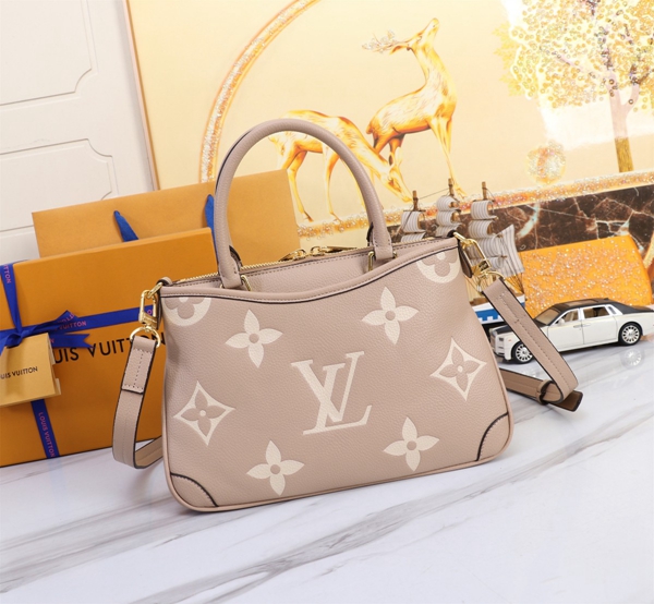 ルイヴィトンバッグ側面デザイン